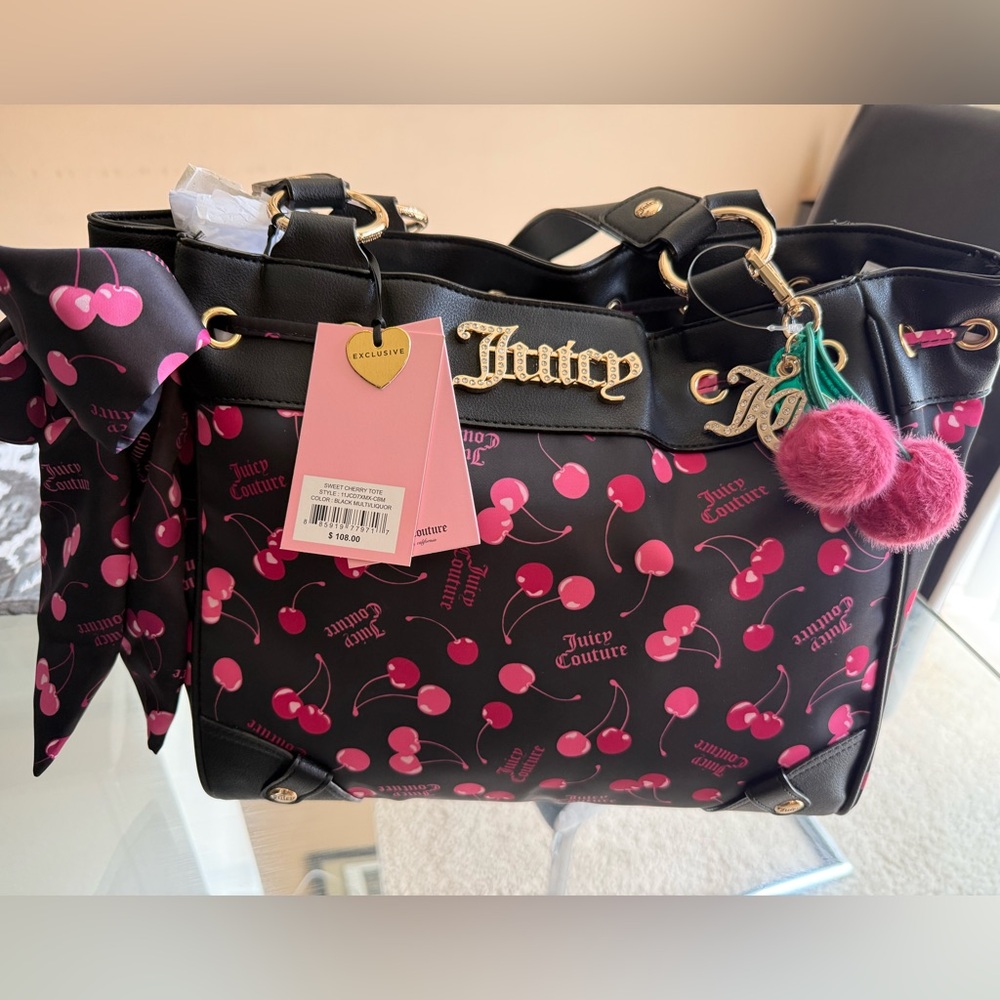 Juicy couture Day dreamer cherry bag.
